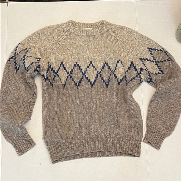 90’s GAP WOOL PULLOVER CREWNECK SWEATER SMALL - Picture 1 of 16